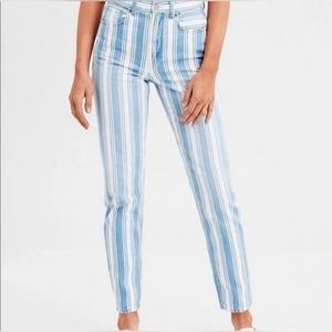 American Eagle Blue and White Striped High Rise Mom Jean size 4